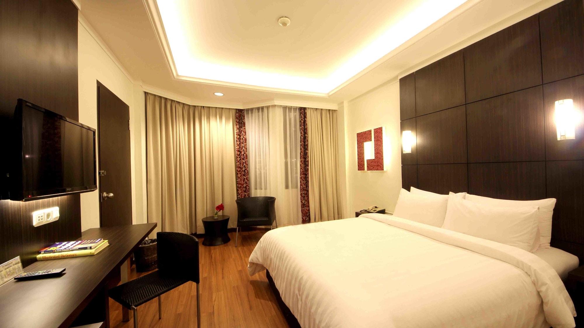 צ'ירבון Bentani Hotel & Residence מראה חיצוני תמונה