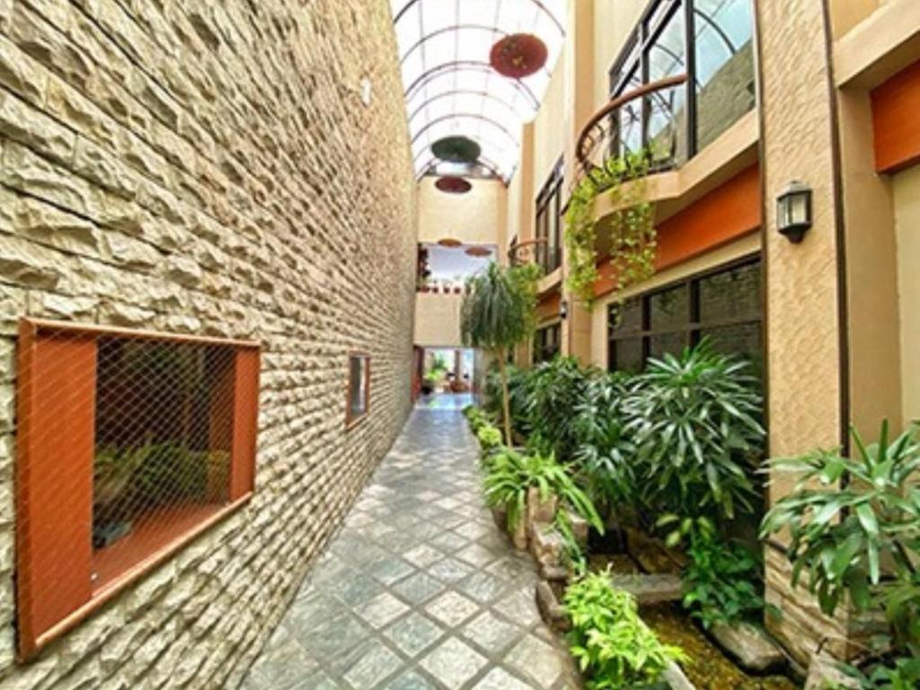 צ'ירבון Bentani Hotel & Residence מראה חיצוני תמונה