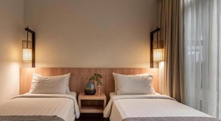 צ'ירבון Bentani Hotel & Residence מראה חיצוני תמונה