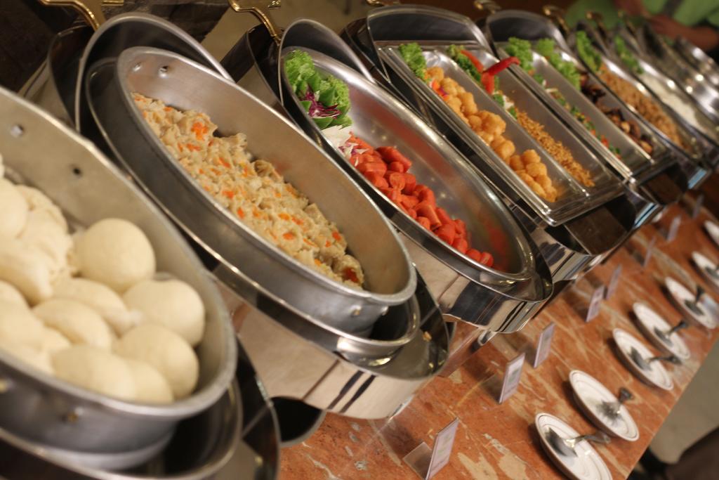 צ'ירבון Bentani Hotel & Residence מראה חיצוני תמונה