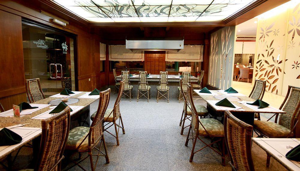 צ'ירבון Bentani Hotel & Residence מראה חיצוני תמונה