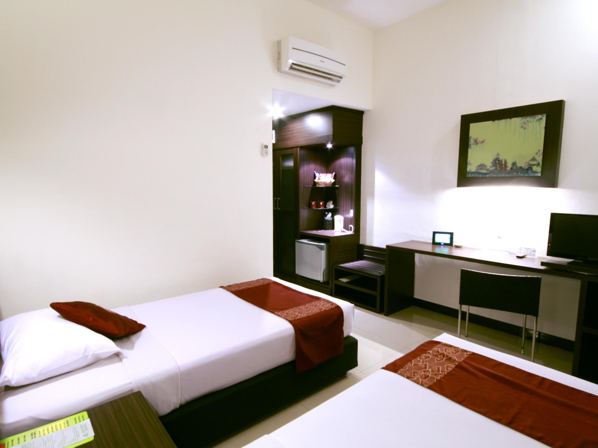 צ'ירבון Bentani Hotel & Residence מראה חיצוני תמונה