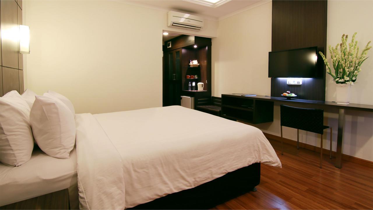 צ'ירבון Bentani Hotel & Residence מראה חיצוני תמונה