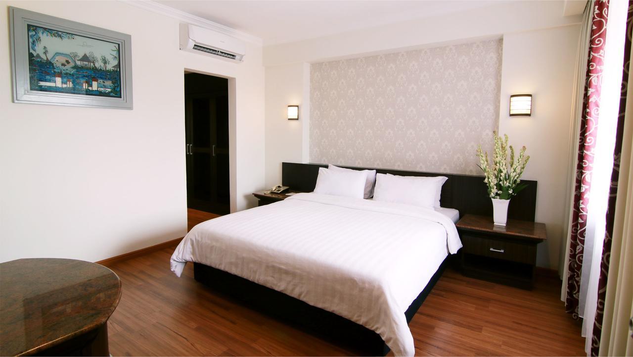 צ'ירבון Bentani Hotel & Residence מראה חיצוני תמונה